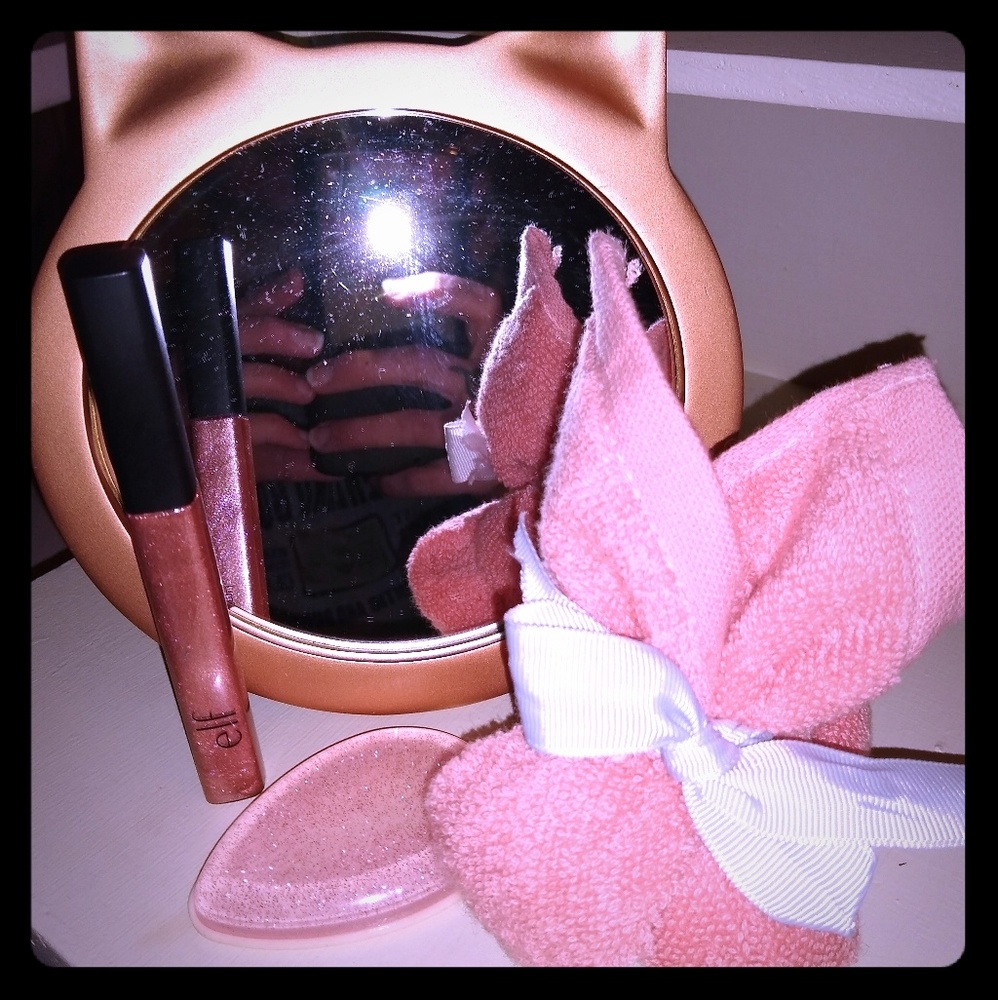 Rose Gold Beauty Bundle w Pink Boo Boo Bunny